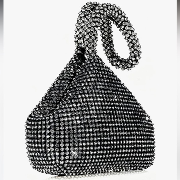 pebipoo Handbags - 🆕 Rhinestone Evening Bag